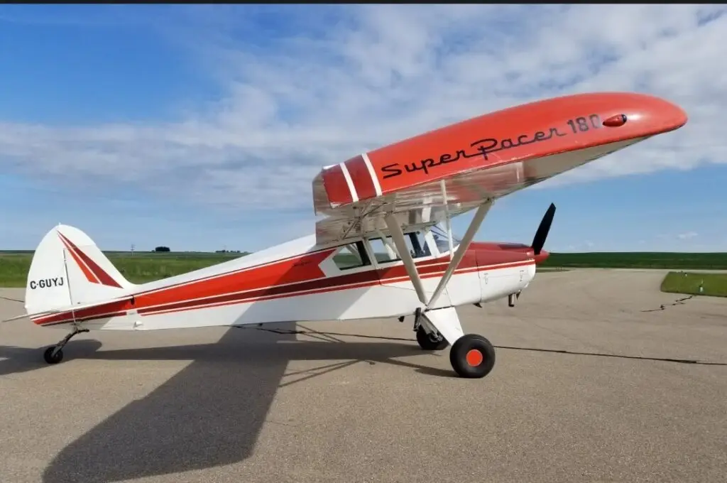 The Super Pacer in flight